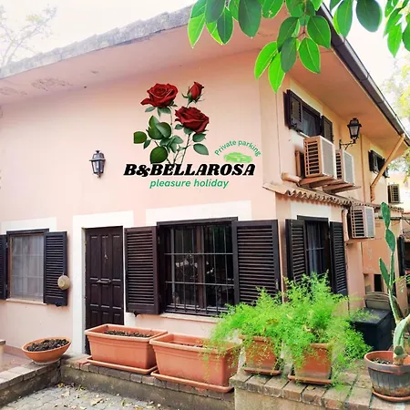 Bebellarosa Villetta Rosa Rossa Panzió Róma